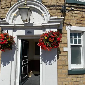 Ivy Green Guest house