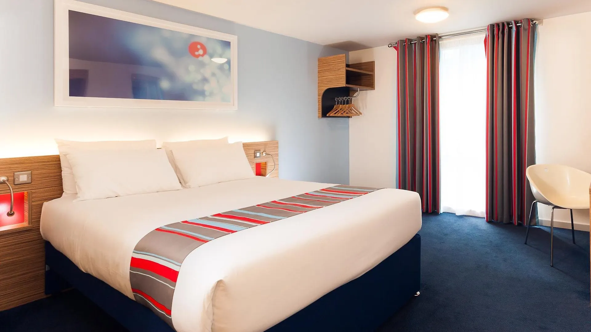 Metro Inns Huddersfield 2*,