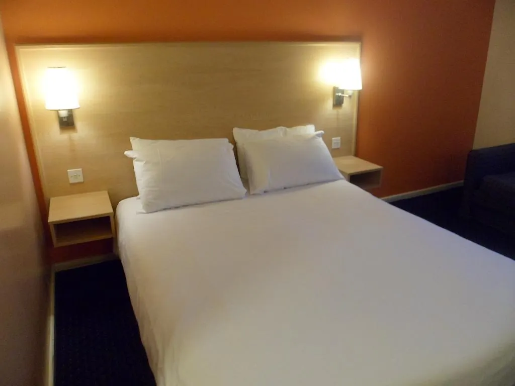 Metro Inns Huddersfield Hotel
