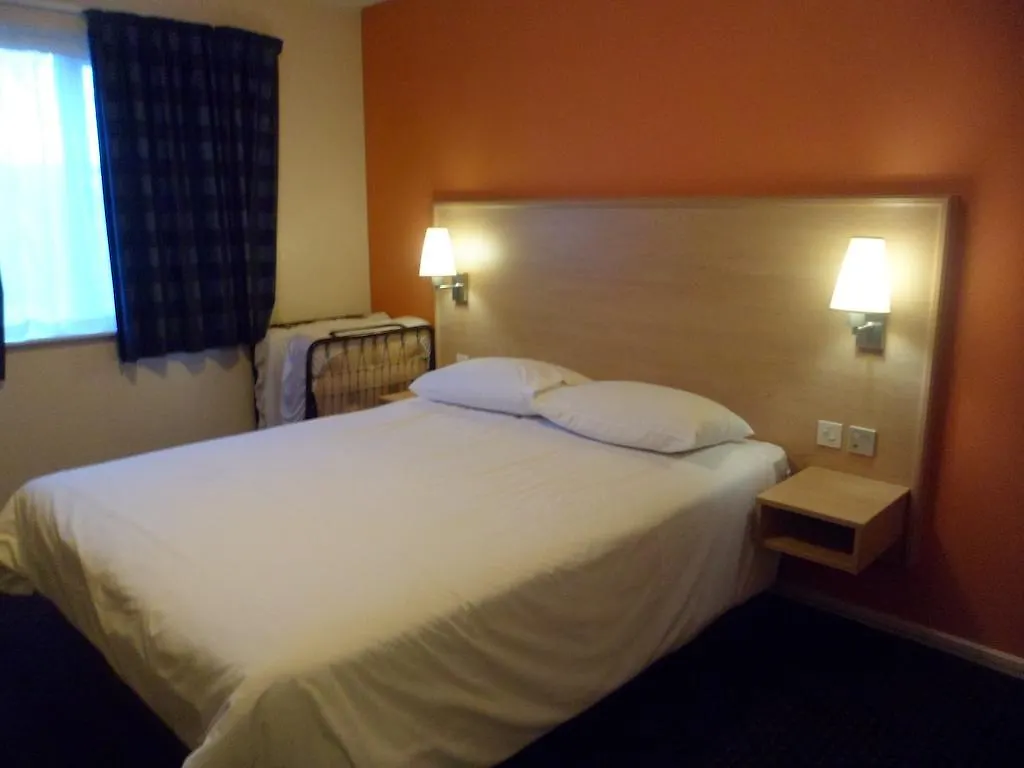 Hotel Metro Inns Huddersfield